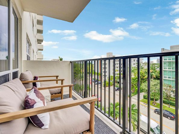 340 Sunset Drive 505, Fort Lauderdale FL 33301