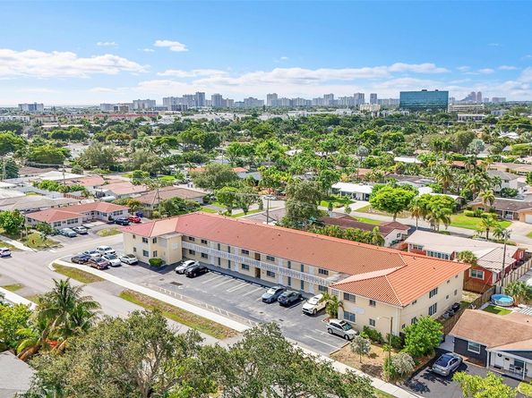 2020 NE 56th St 206, Fort Lauderdale FL 33308