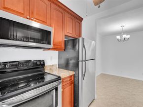 2020 NE 56th St 206, Fort Lauderdale FL 33308
