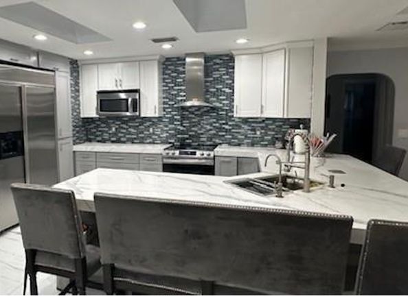 5800 Pinetree Rd, Parkland FL 33067
