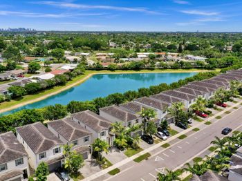 4700 NW 48th Ter
