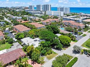 1963 NE 6th St, Deerfield Beach FL 33441