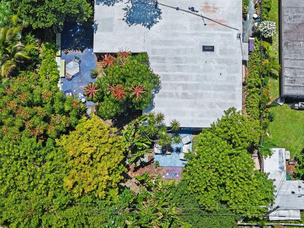 1963 NE 6th St, Deerfield Beach FL 33441