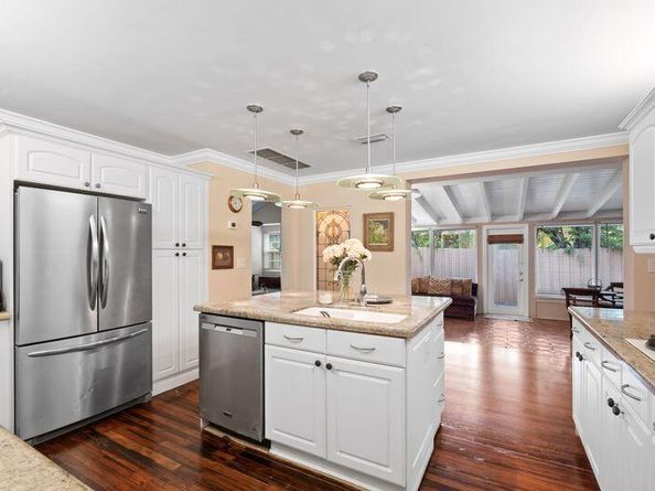 322 Valencia Road, West Palm Beach FL 33401