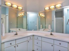 676 W Palm Aire Dr, Pompano Beach FL 33069