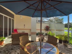 676 W Palm Aire Dr, Pompano Beach FL 33069