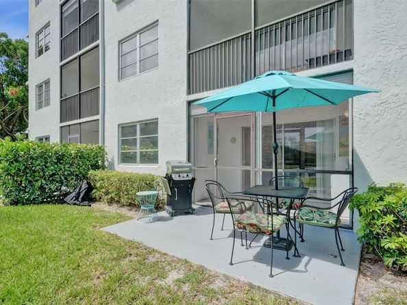 2226 N Cypress Bend Dr 109, Pompano Beach FL 33069