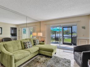 2226 N Cypress Bend Dr 109, Pompano Beach FL 33069