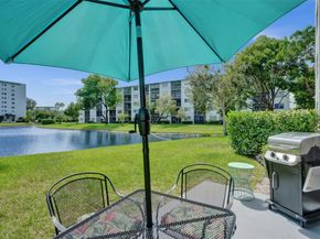 2226 N Cypress Bend Dr 109, Pompano Beach FL 33069