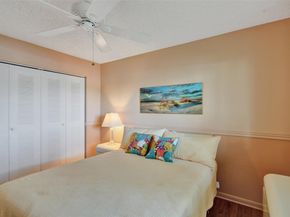 2226 N Cypress Bend Dr 109, Pompano Beach FL 33069