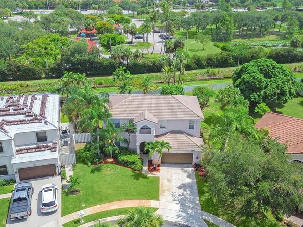 6211 Shadow Tree Lane, Lake Worth FL 33463