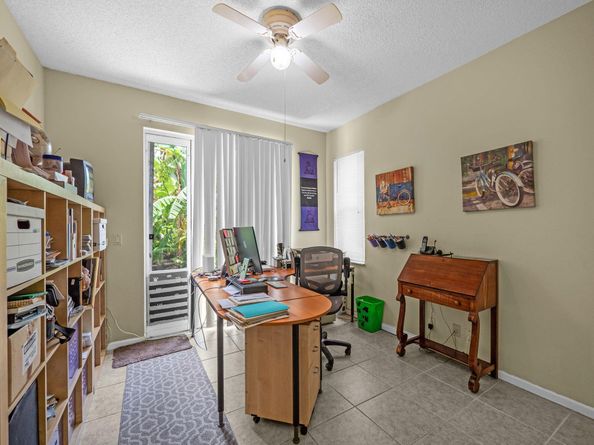 6211 Shadow Tree Lane, Lake Worth FL 33463