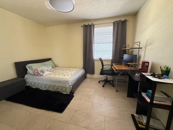 3515 Village Boulevard 304, West Palm Beach FL 33409