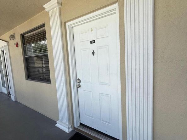 3515 Village Boulevard 304, West Palm Beach FL 33409