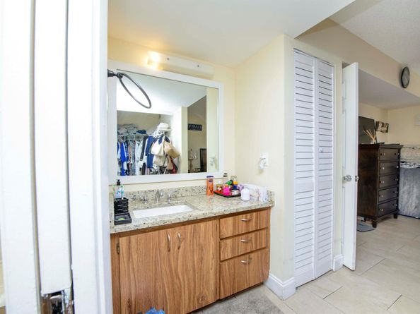 3515 Village Boulevard 304, West Palm Beach FL 33409