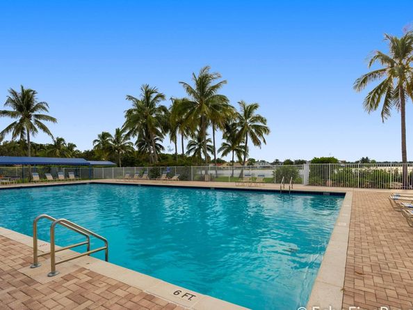 6864 Torch Key, Lake Worth FL 33467