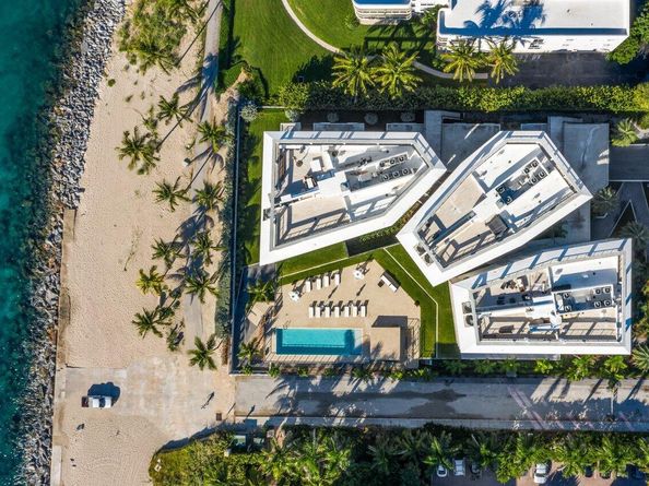 106 Inlet Way 304, Palm Beach Shores FL 33404