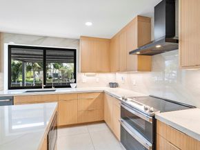 952 Mccleary Street, Delray Beach FL 33483
