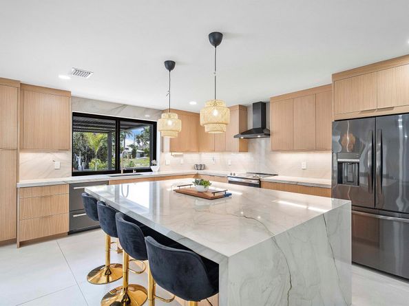 952 Mccleary Street, Delray Beach FL 33483