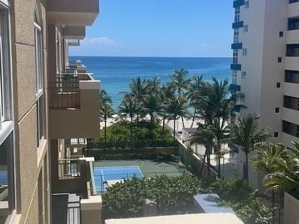 2080 S Ocean Dr 505, Hallandale Beach FL 33009