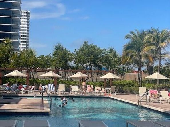 2080 S Ocean Dr 505, Hallandale Beach FL 33009