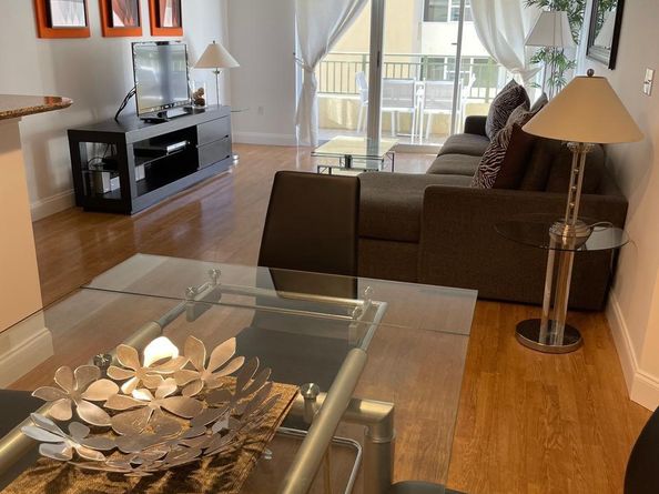 2080 S Ocean Dr 505, Hallandale Beach FL 33009
