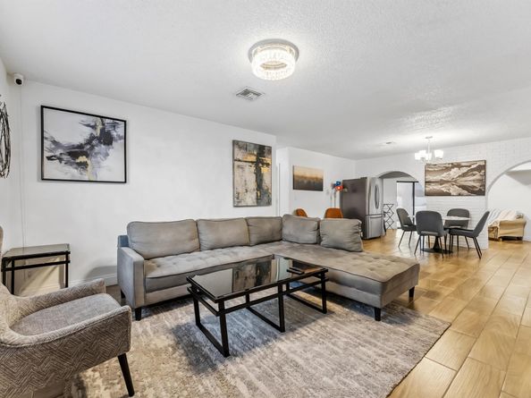 2041 SW 35 Avenue, Fort Lauderdale FL 33312