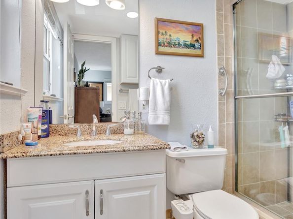 2715 NE 49th St 205, Fort Lauderdale FL 33308