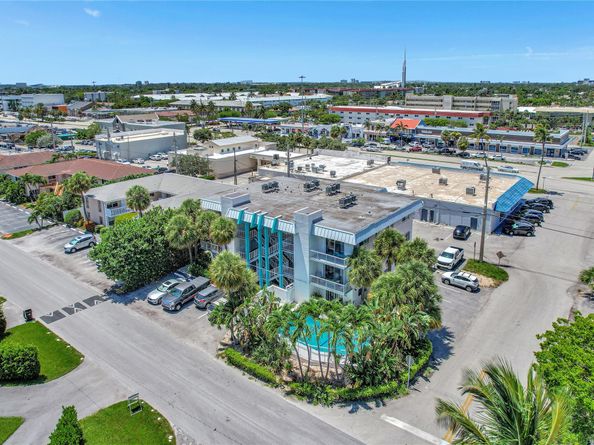 2715 NE 49th St 205, Fort Lauderdale FL 33308