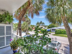 2715 NE 49th St 205, Fort Lauderdale FL 33308