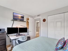 2715 NE 49th St 205, Fort Lauderdale FL 33308