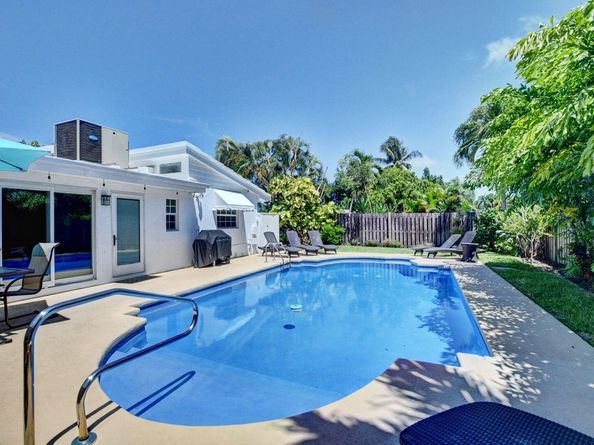 521 NW 14th Street, Delray Beach FL 33444