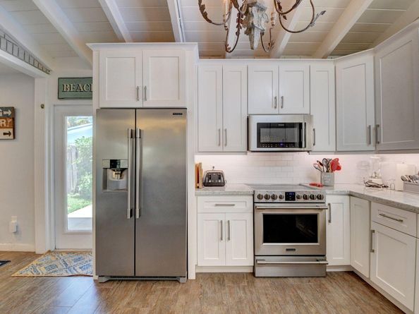 521 NW 14th Street, Delray Beach FL 33444