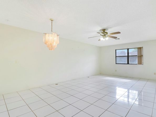 135 Manchineel Court, Royal Palm Beach FL 33411