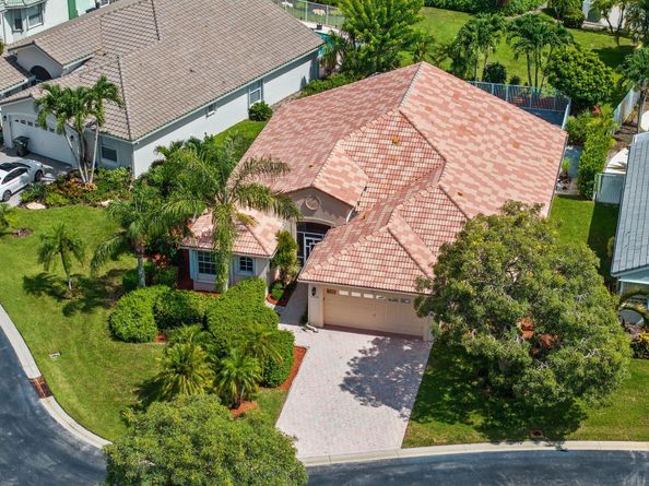 2532 Egret Lake Drive, Greenacres FL 33413