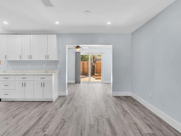 2920 NE 8th Terrace, Pompano Beach FL 33064