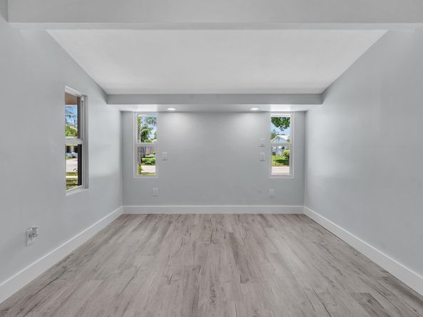 2920 NE 8th Terrace, Pompano Beach FL 33064