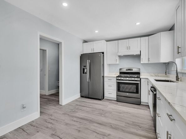 2920 NE 8th Terrace, Pompano Beach FL 33064