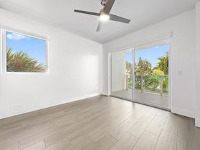 1 S Palmway 201, Lake Worth Beach FL 33460