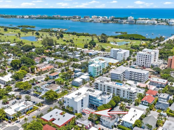 1 S Palmway 201, Lake Worth Beach FL 33460