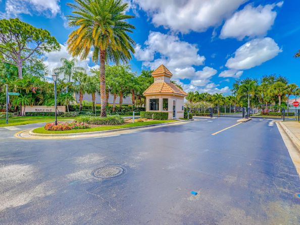 208 Jones Creek Drive, Jupiter FL 33458