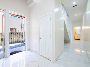 819 SW 7th Ave 819, Fort Lauderdale FL 33315
