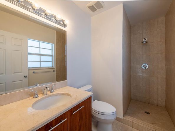 819 SW 7th Ave 819, Fort Lauderdale FL 33315