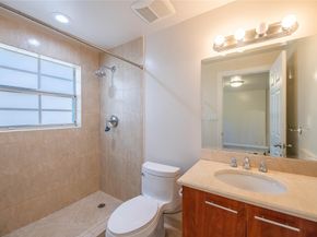 819 SW 7th Ave 819, Fort Lauderdale FL 33315
