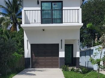 431 NW 7th Ter