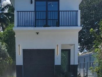 431 NW 7th Ter