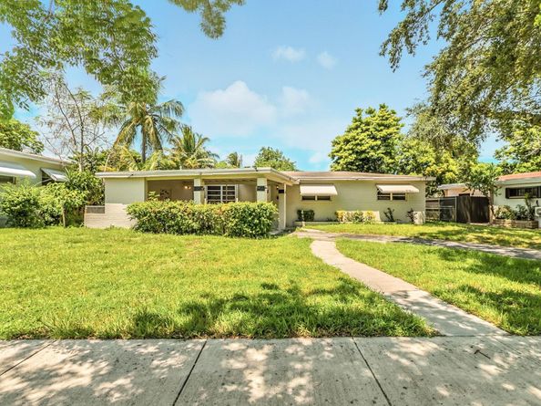 95 NE 128th St, North Miami FL 33161
