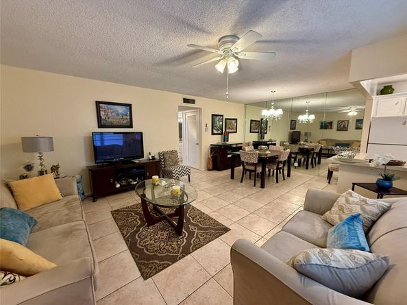 5300 Washington St 309M, Hollywood FL 33021