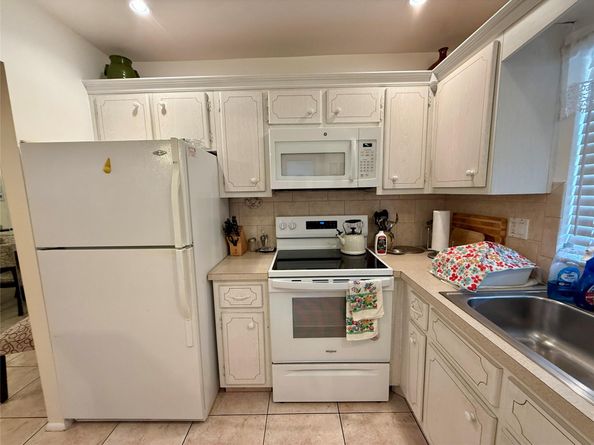 5300 Washington St 309M, Hollywood FL 33021