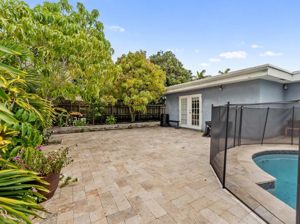 808 Wright Drive, Lake Worth Beach FL 33461